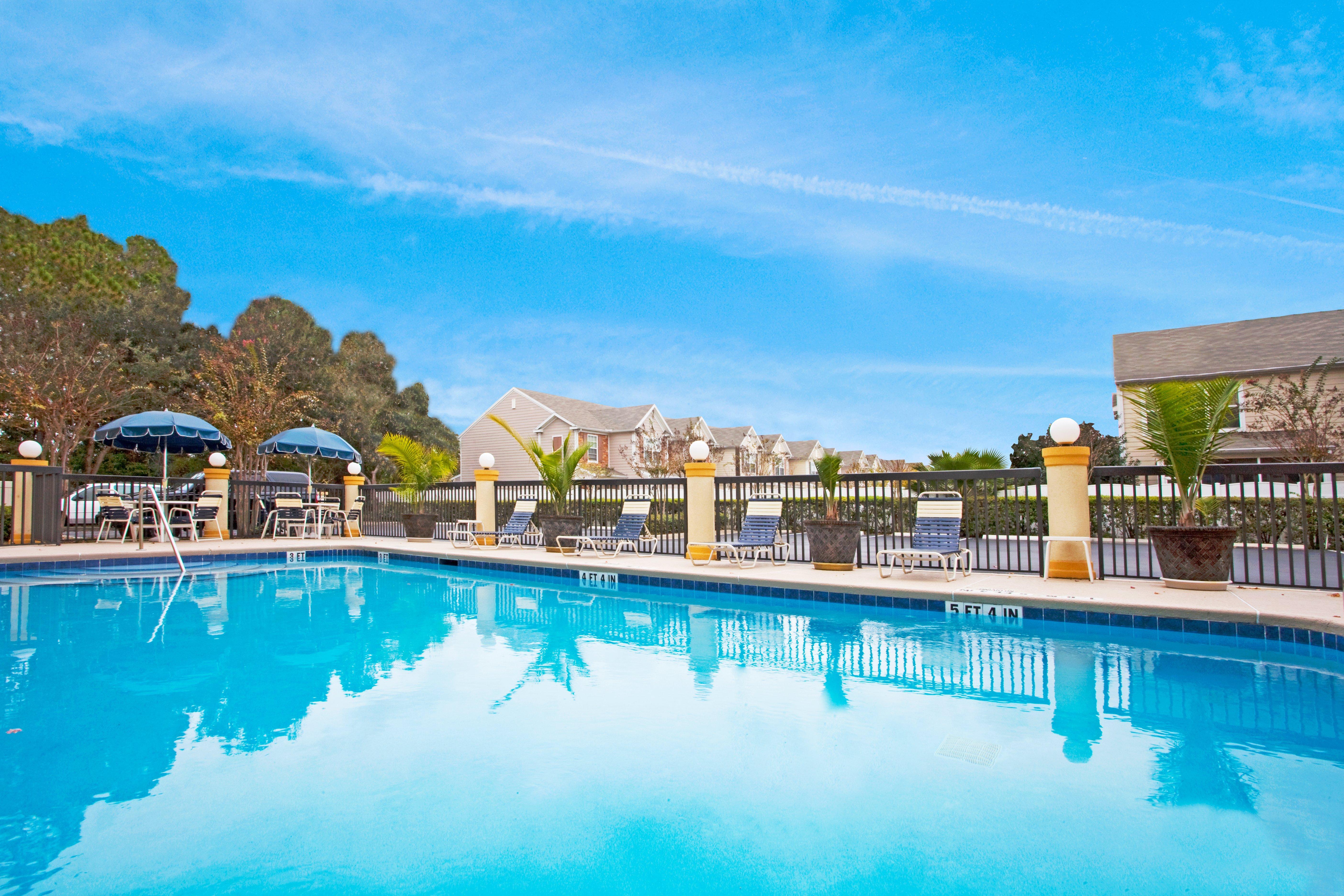 Holiday Inn Express Hotel & Suites Jacksonville-South By Ihg Экстерьер фото